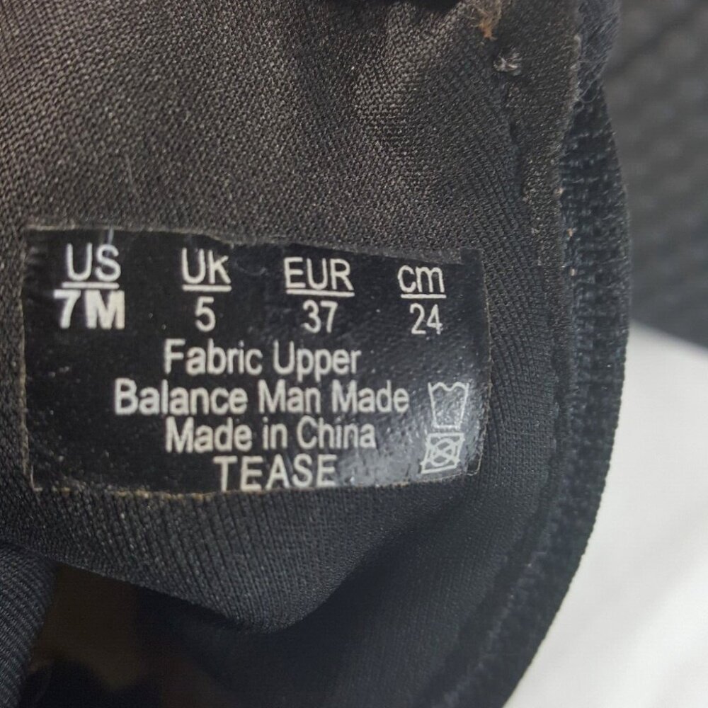 BZees Women's Ankle Booties Brown Animal Print Fabric Upper Size 7 M - Picture 7 of 7